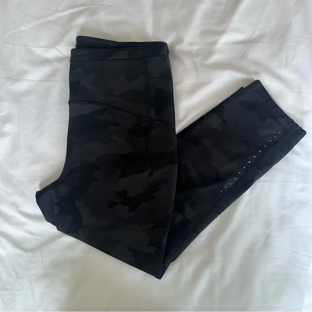 Lululemon Swift Speed HR Crop‎ 21